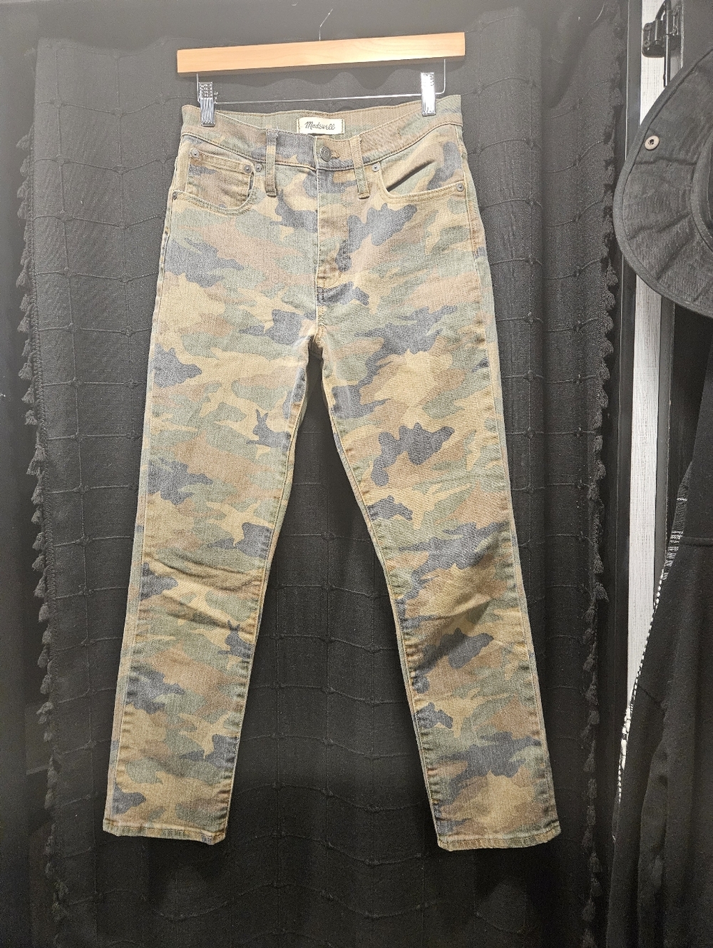 Madewell High-Rise Slim Boyjean in Bunny Camo Print - Size 26 - RARE - Picture 9 of 15